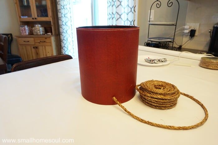 Turn an old garbage into a Rope Planter Basket as easy DIY decor for your houseplants.